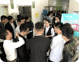 校園招聘會(huì)